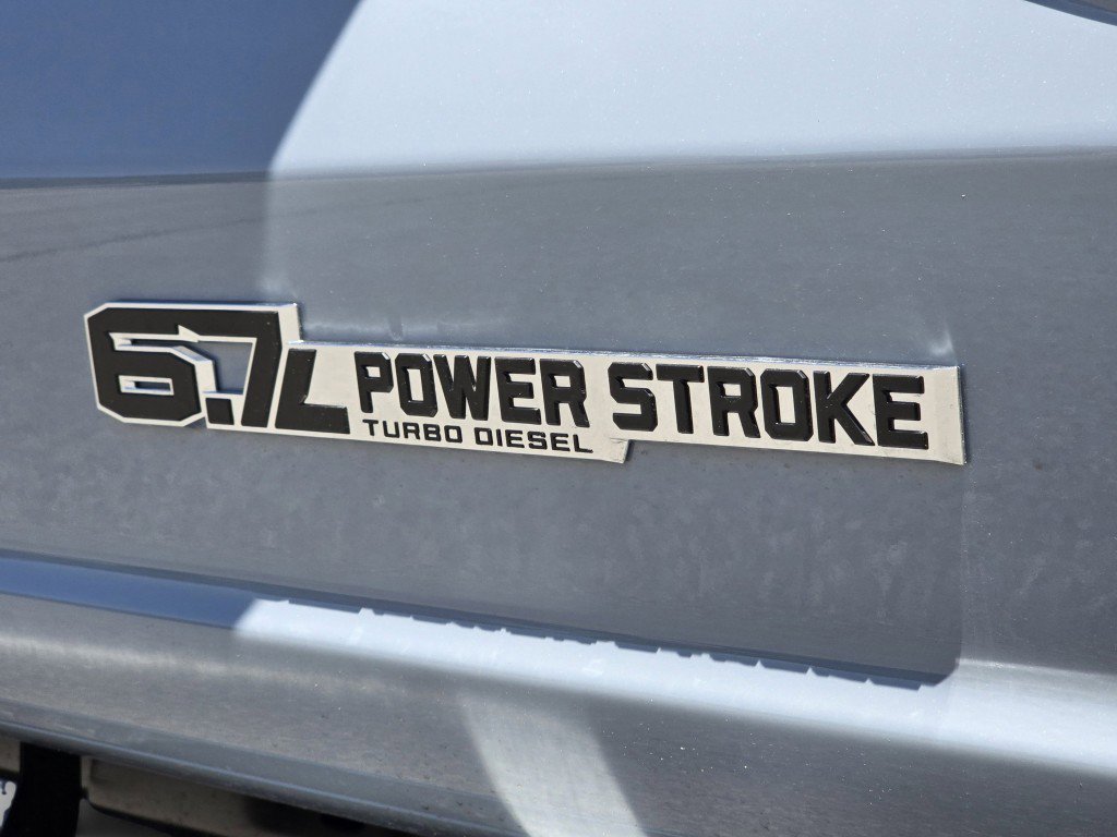 New 2026 Glacier Gray Metallic Tri-Coat Ford F-350® Lariat® image 29