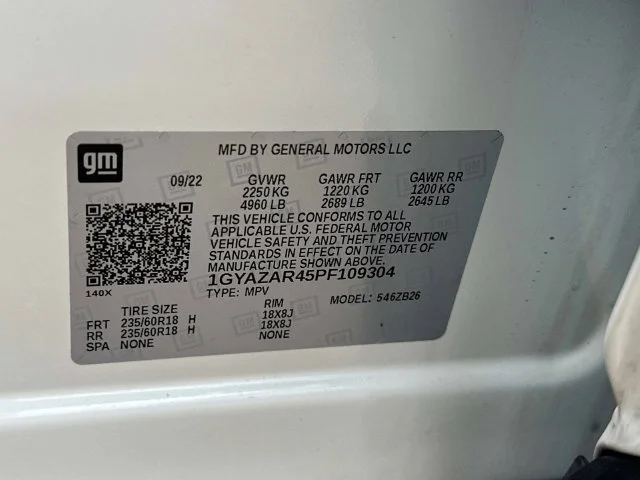 Used 2023 White Cadillac Luxury image 19