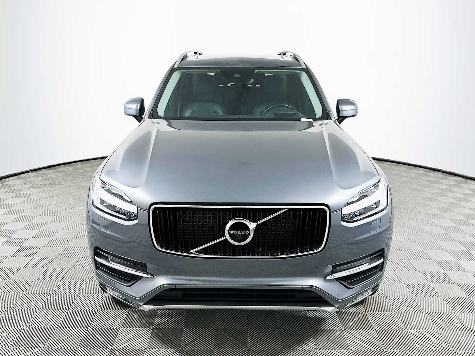 Certified Used 2019 Osmium Grey Metallic Volvo Momentum image 2