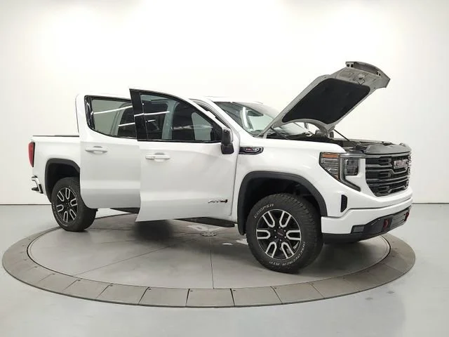 Used 2022 Summit White GMC AT4 image 9