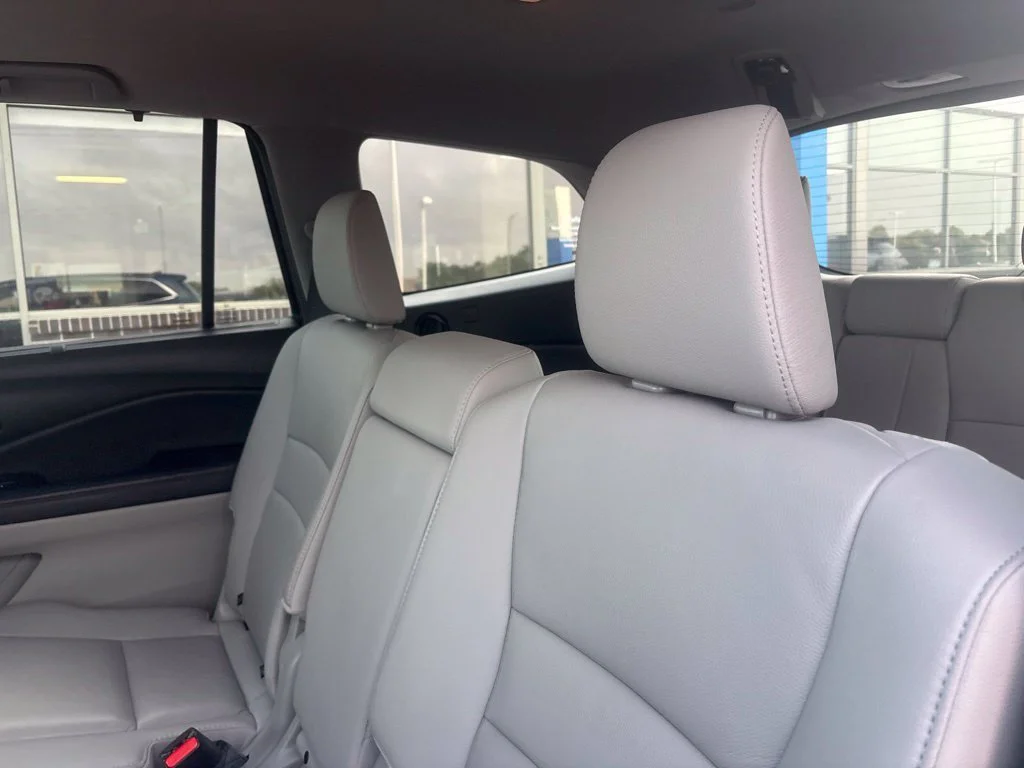 Used 2021 Blue Honda EX-L image 42