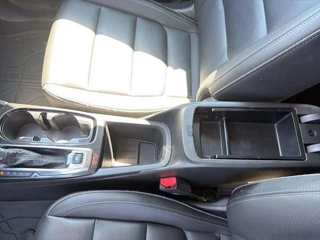Used 2022 Mosaic Black Metallic Chevrolet LT image 30