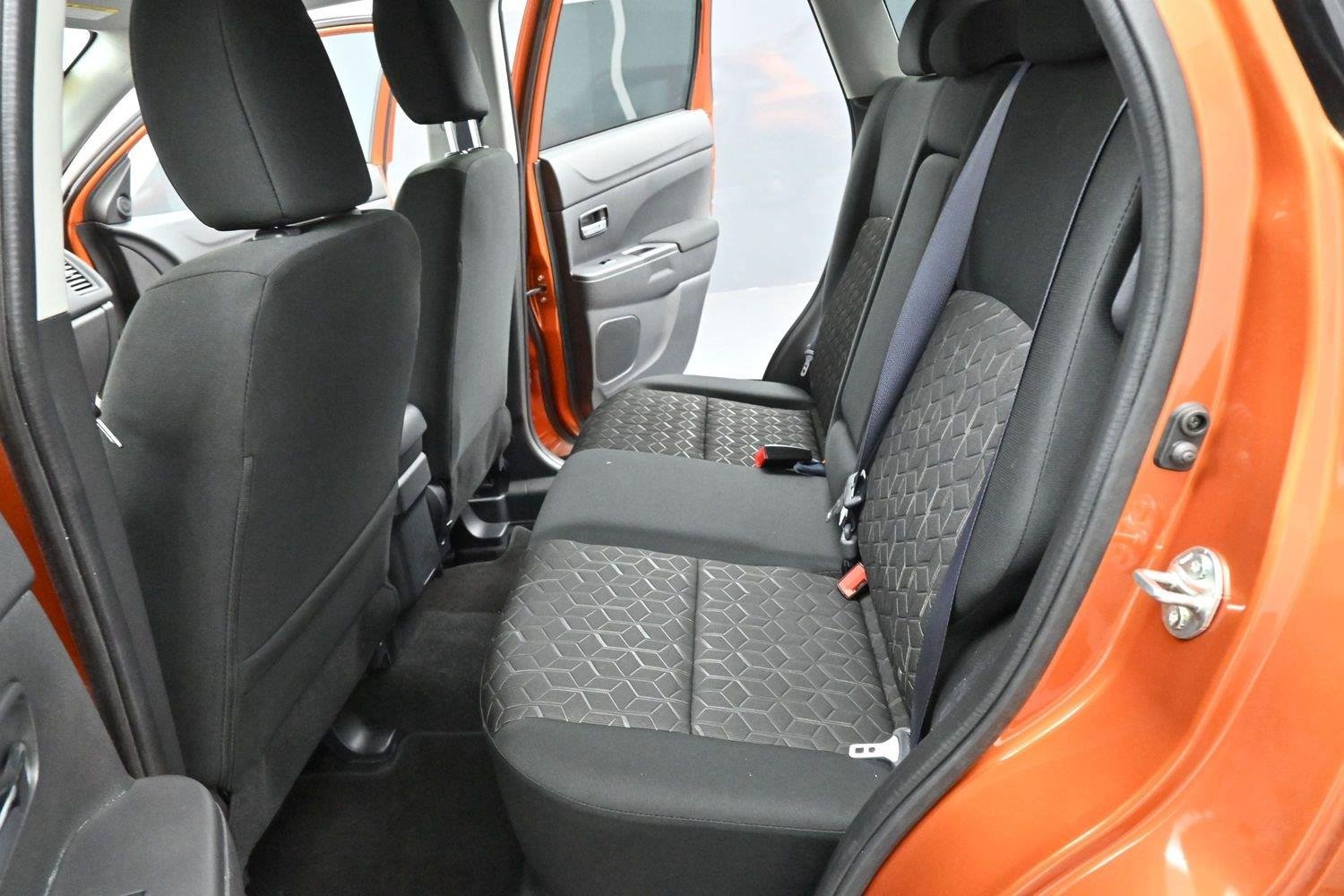 Used 2024 Sunshine Orange Metallic Mitsubishi ES image 25
