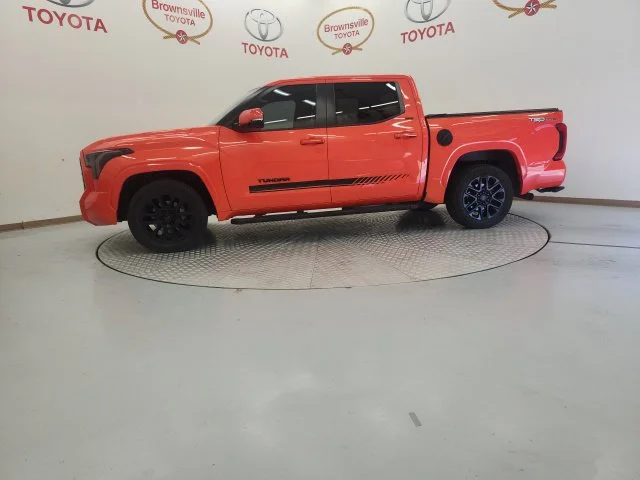 Used 2024  Toyota SR5 image 5