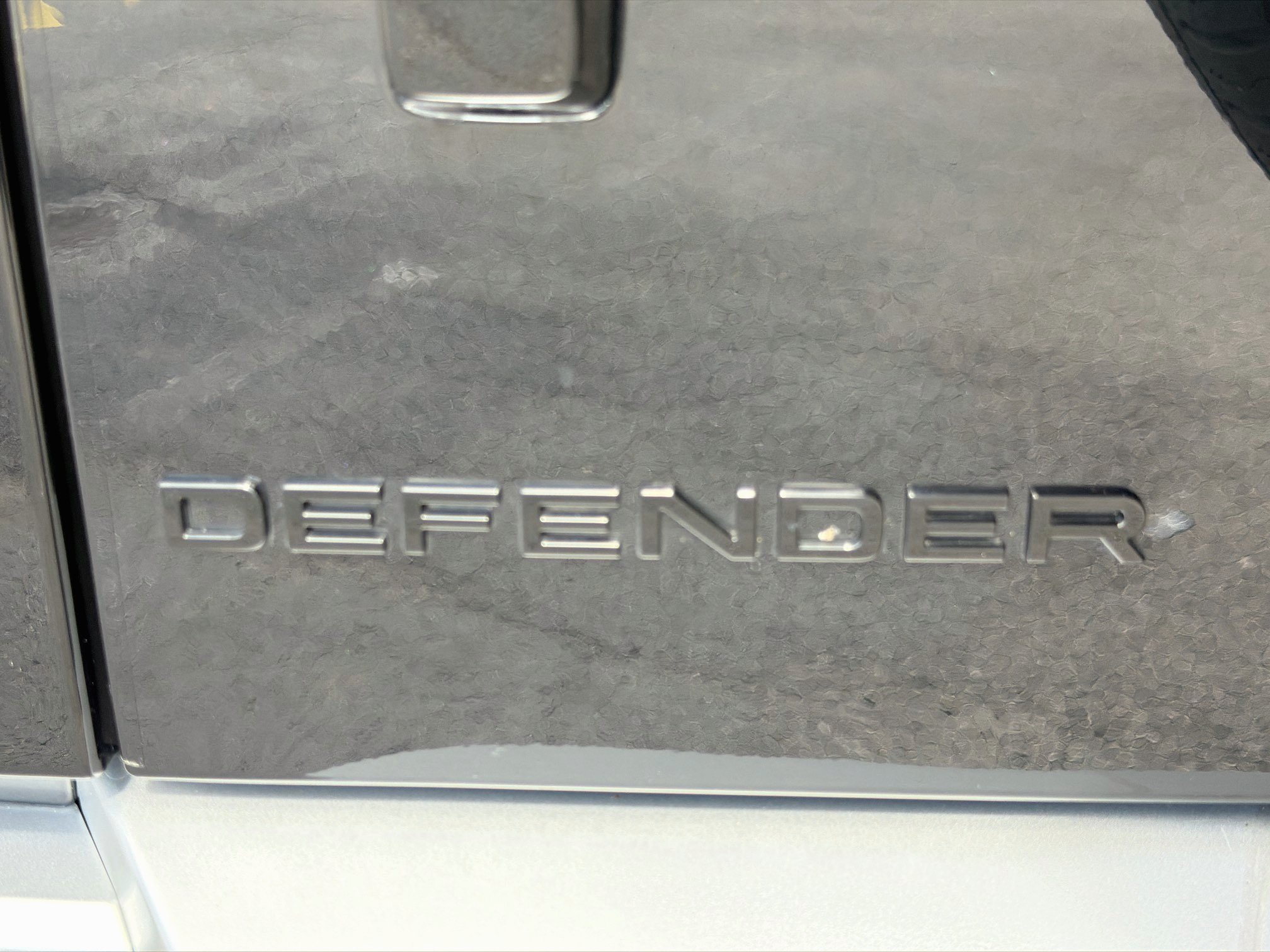 Certified Used 2025 Santorini Black Metallic Land Rover S image 11