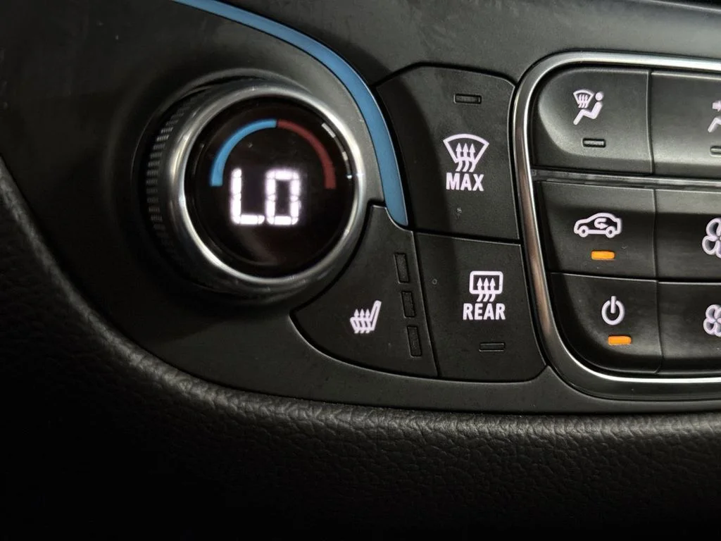 Used 2022 Blue Chevrolet LT image 30