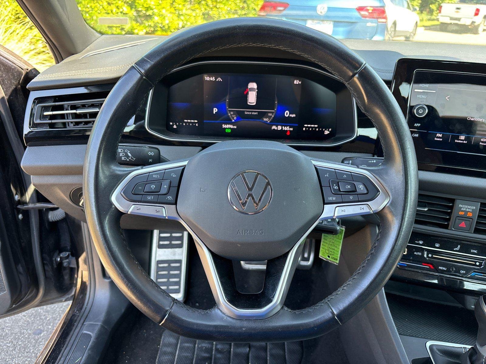 Used 2025  Volkswagen Sport image 16