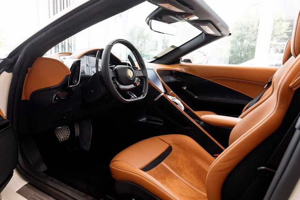 Used 2025 Bianco Avus Ferrari Spider image 38
