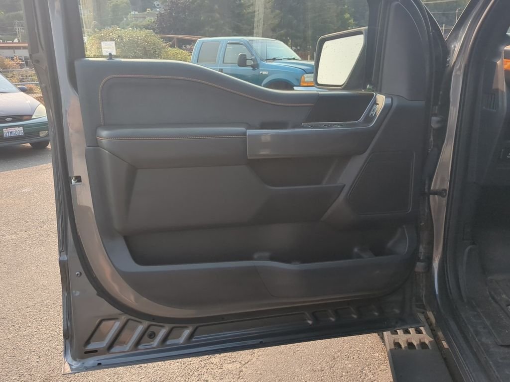 Used 2023 Gray Metallic Ford Tremor image 13