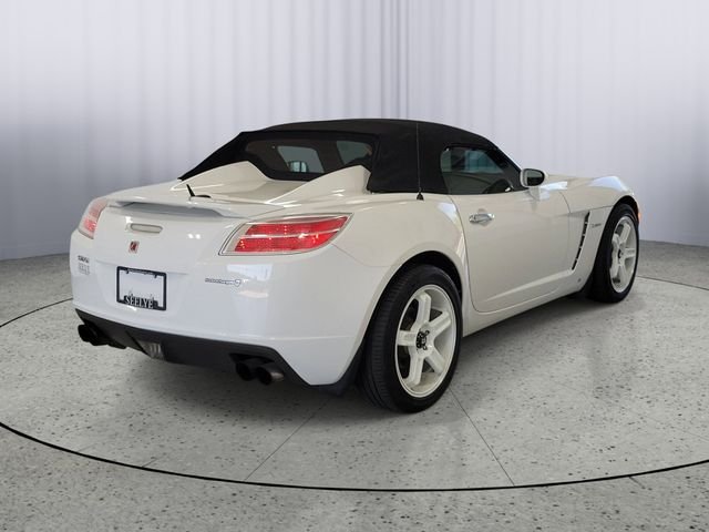 Used 2008 White Saturn Red Line image 4