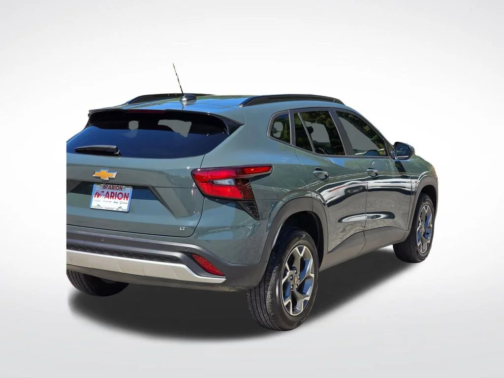Used 2025 Gray Chevrolet LT image 49