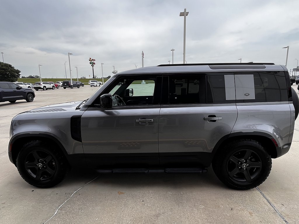 Used 2023 Eiger Grey Metallic Land Rover 110 S image 6
