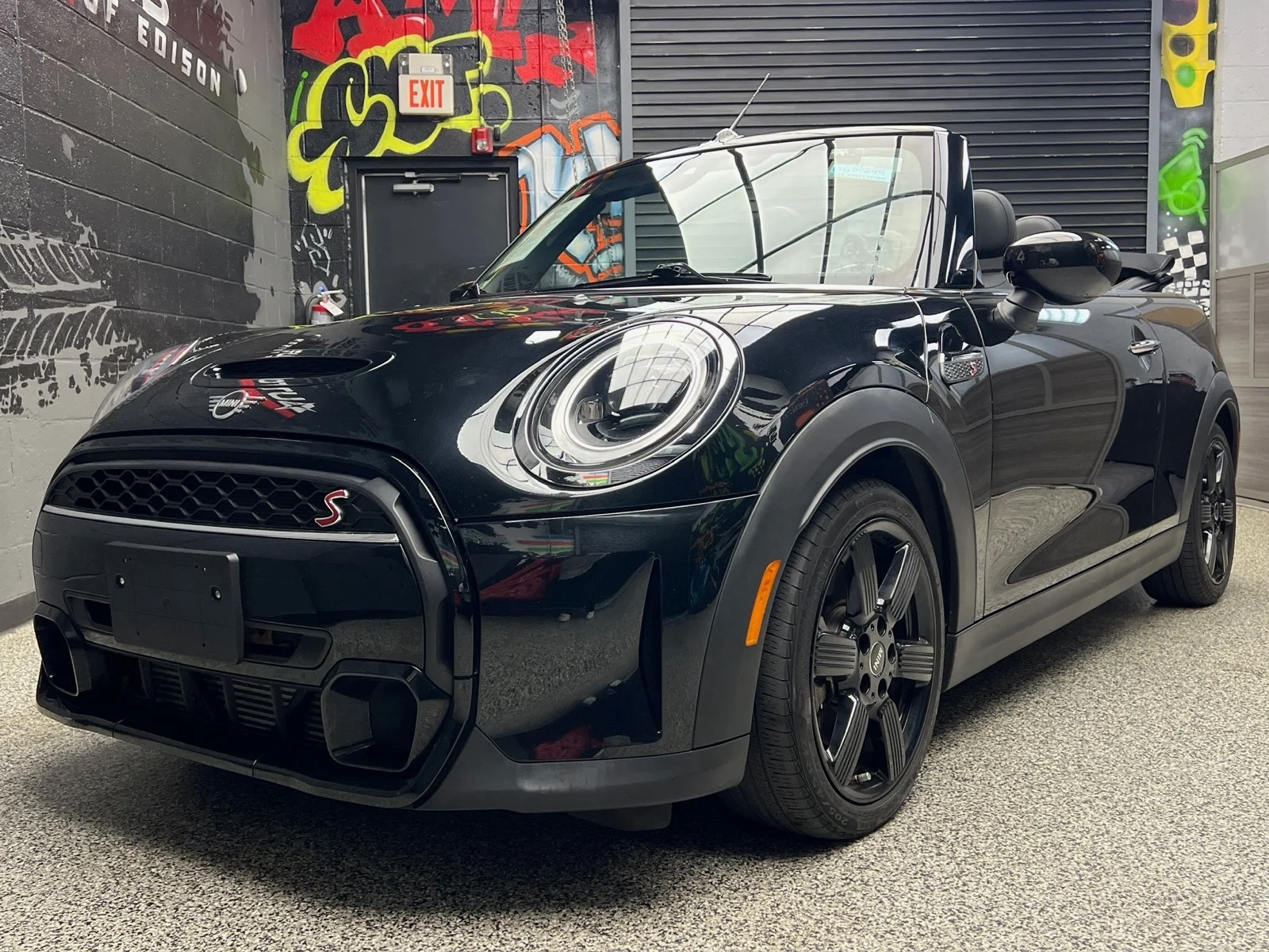 Used 2023 Black MINI Cooper S image 3