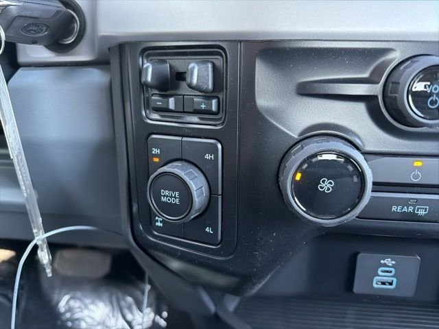 New 2026 Carbonized Gray Metallic Ford F-350® XLT image 22