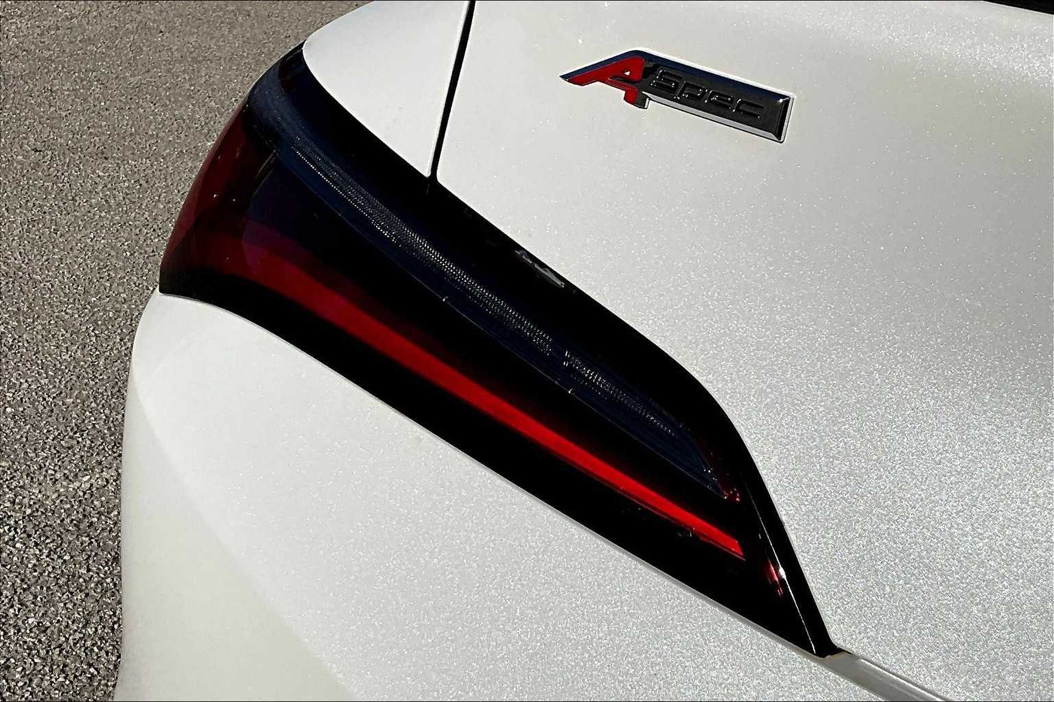 New 2026 Platinum White Pearl Acura w/A-Spec Package image 14