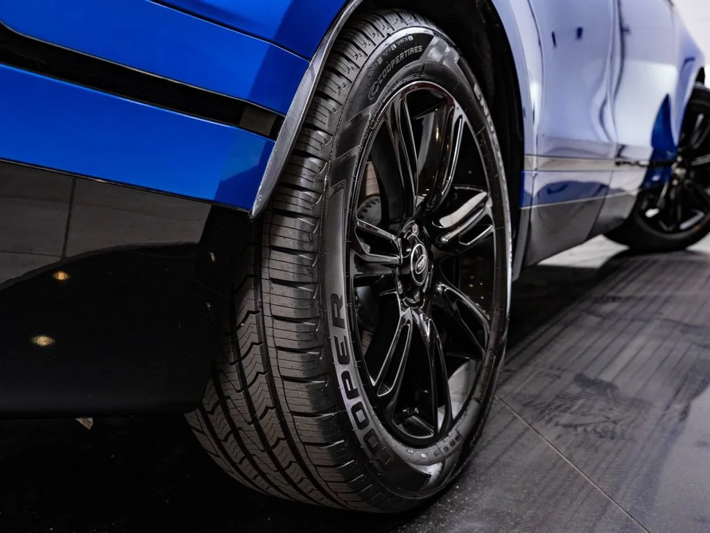 Used 2022 SVO Premium Palette Blue Land Rover R-Dynamic HSE image 51