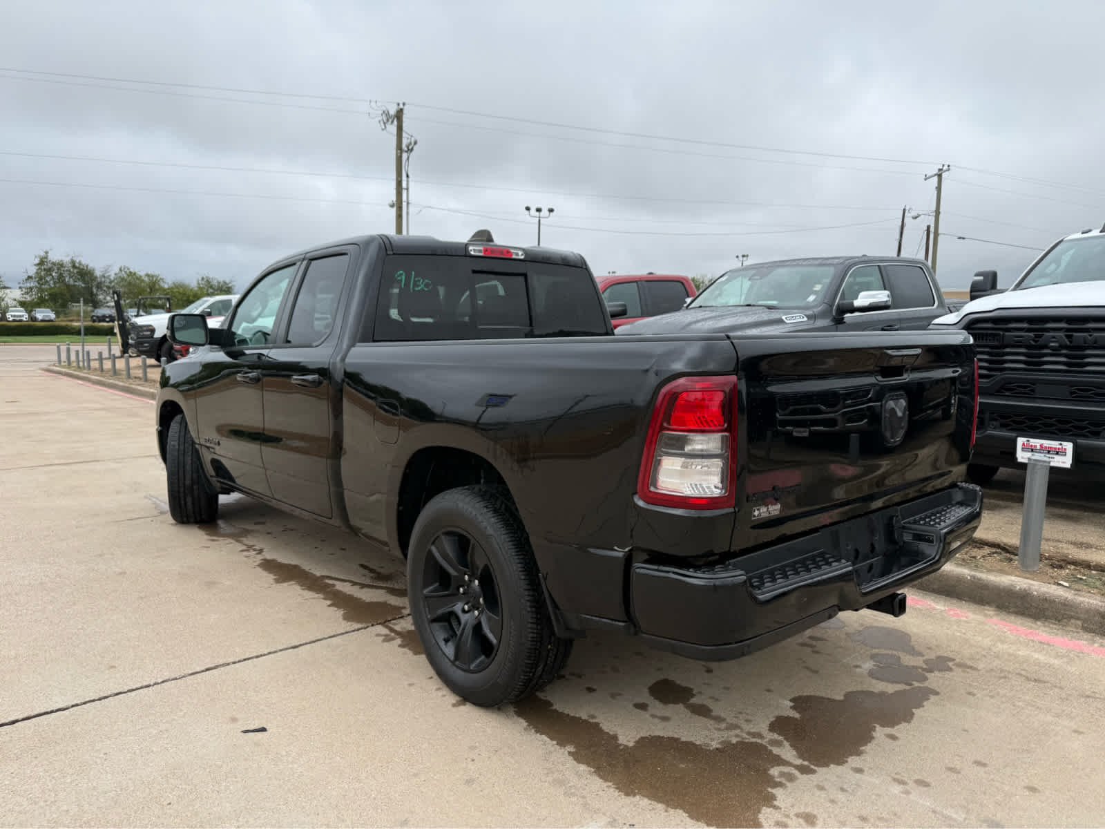 Used 2023 Diamond Black Crystal Pearlcoat Ram Lone Star image 5
