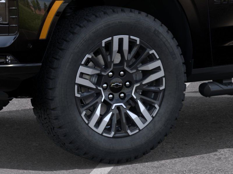 2026 Chevrolet Suburban Z71 - Photo 9