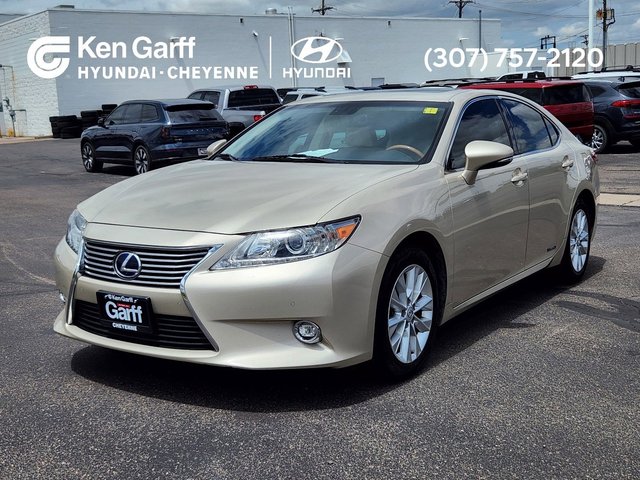 2015 Lexus ES 300h Hybrid