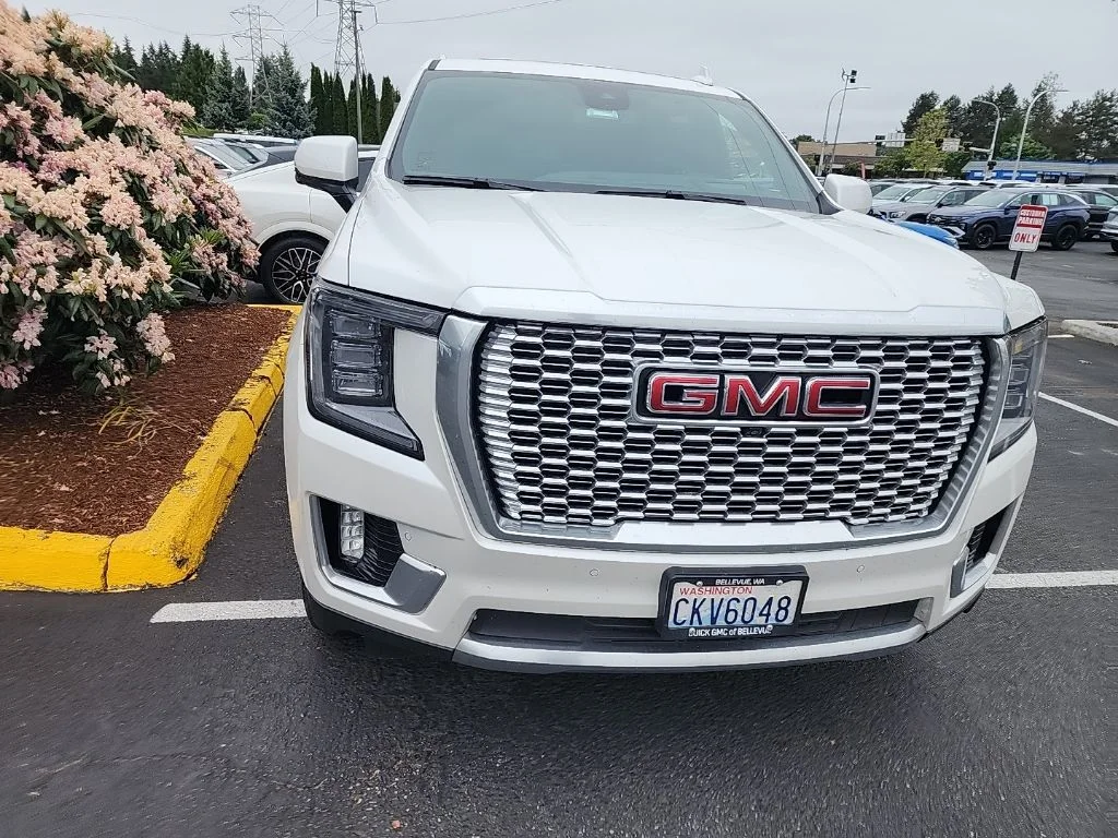 2024 GMC Yukon 4WD Denali's photo
