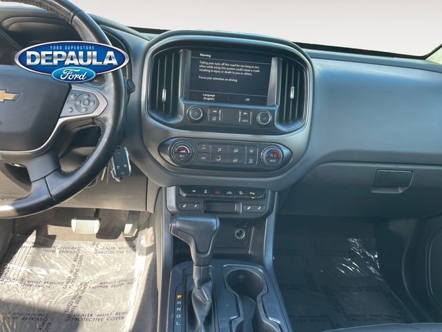 Used 2019 Red Chevrolet Z71 image 14