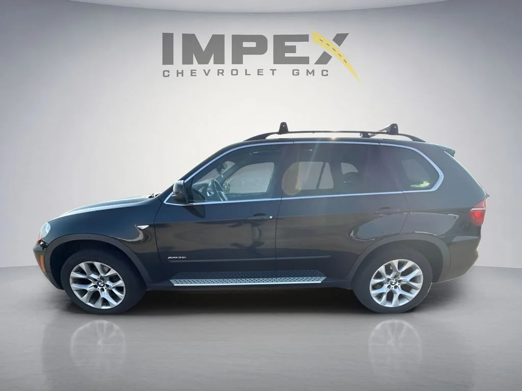 Used 2013 Black BMW xDrive35i image 2