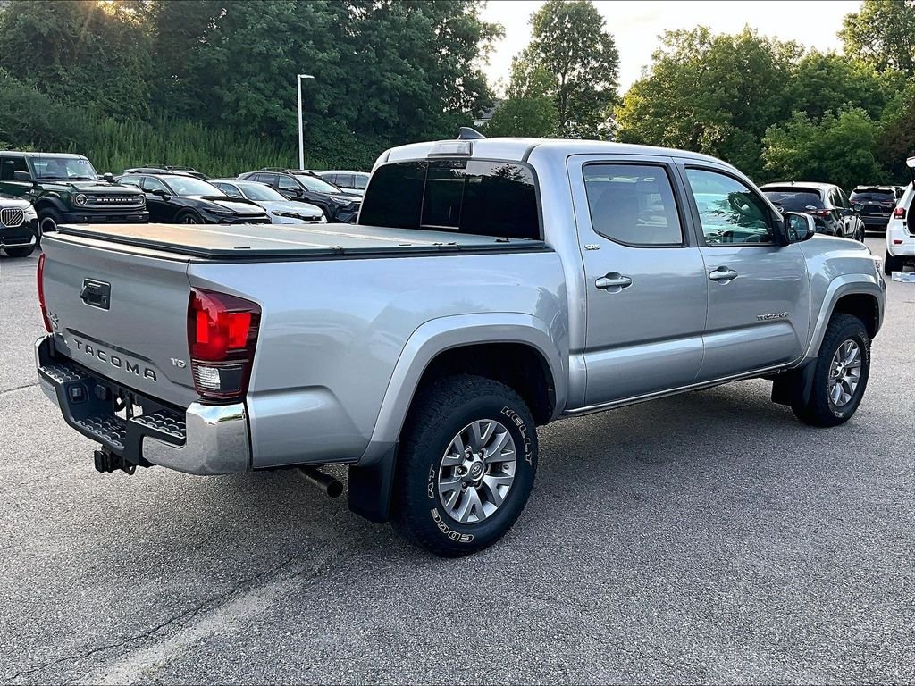 Used 2019 Silver Toyota SR5 image 6