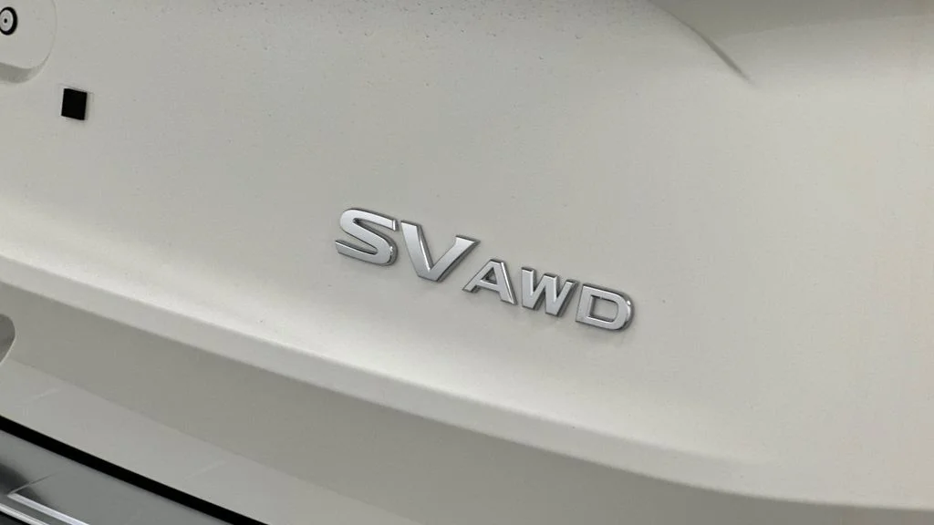 Used 2023 White Nissan SV image 26