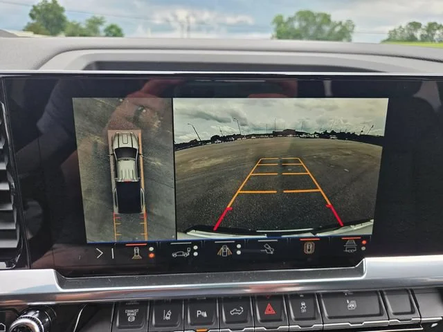 New 2026 Summit White GMC SLT DRW image 20