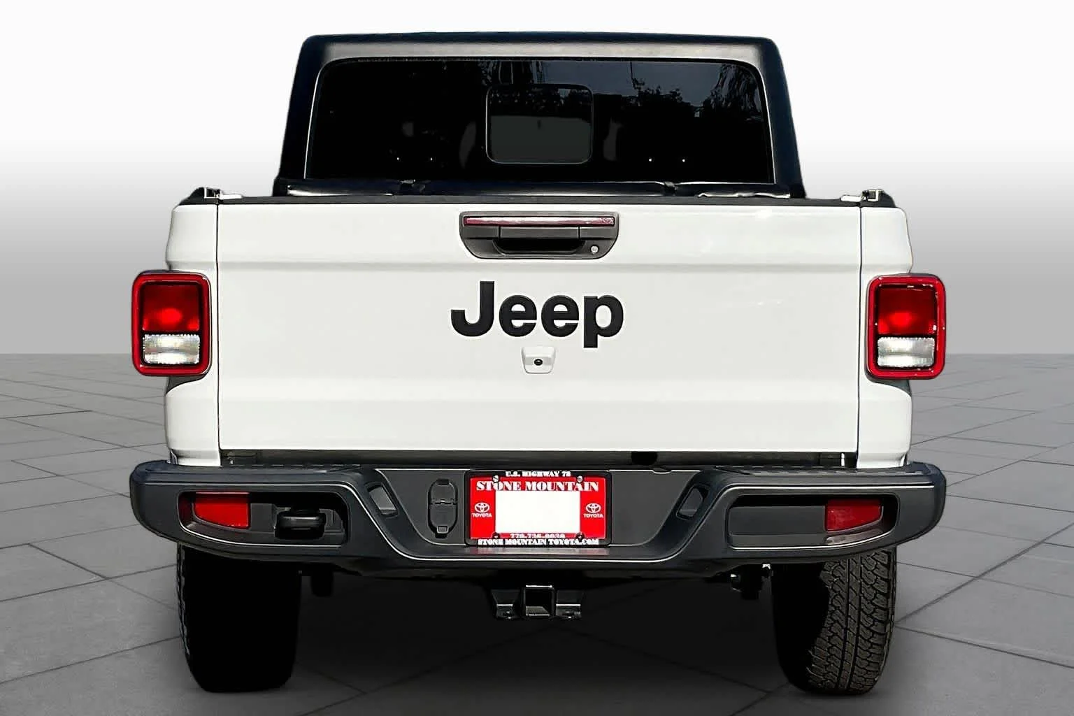 Used 2023 Bright White Clearcoat Jeep Sport S image 5