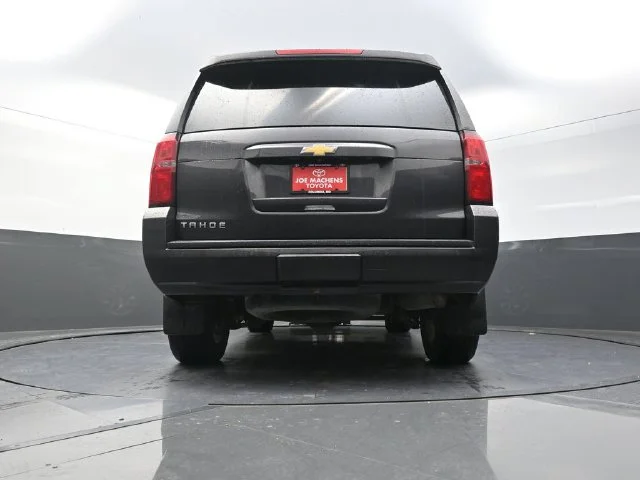 Used 2018 Gray Chevrolet LT image 36