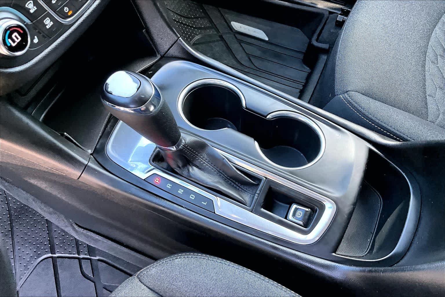 Used 2020 Pacific Blue Metallic Chevrolet LT image 17