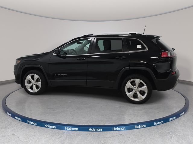 Used 2019 Diamond Black Crystal Pearlcoat Jeep Limited image 9