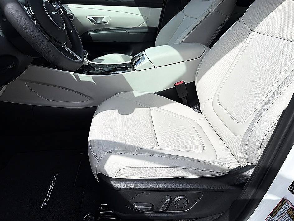 New 2026 Serenity White Pearl Hyundai SEL Plus FWD image 23