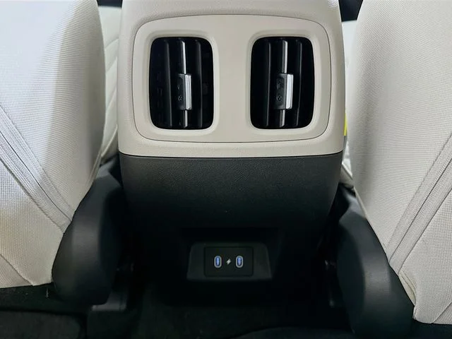 New 2026 Hyundai TUCSON SEL