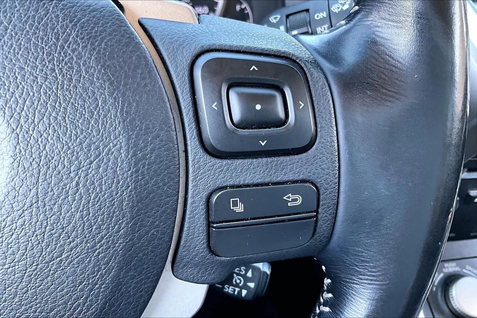 Used 2017 Eminent White Lexus  image 21