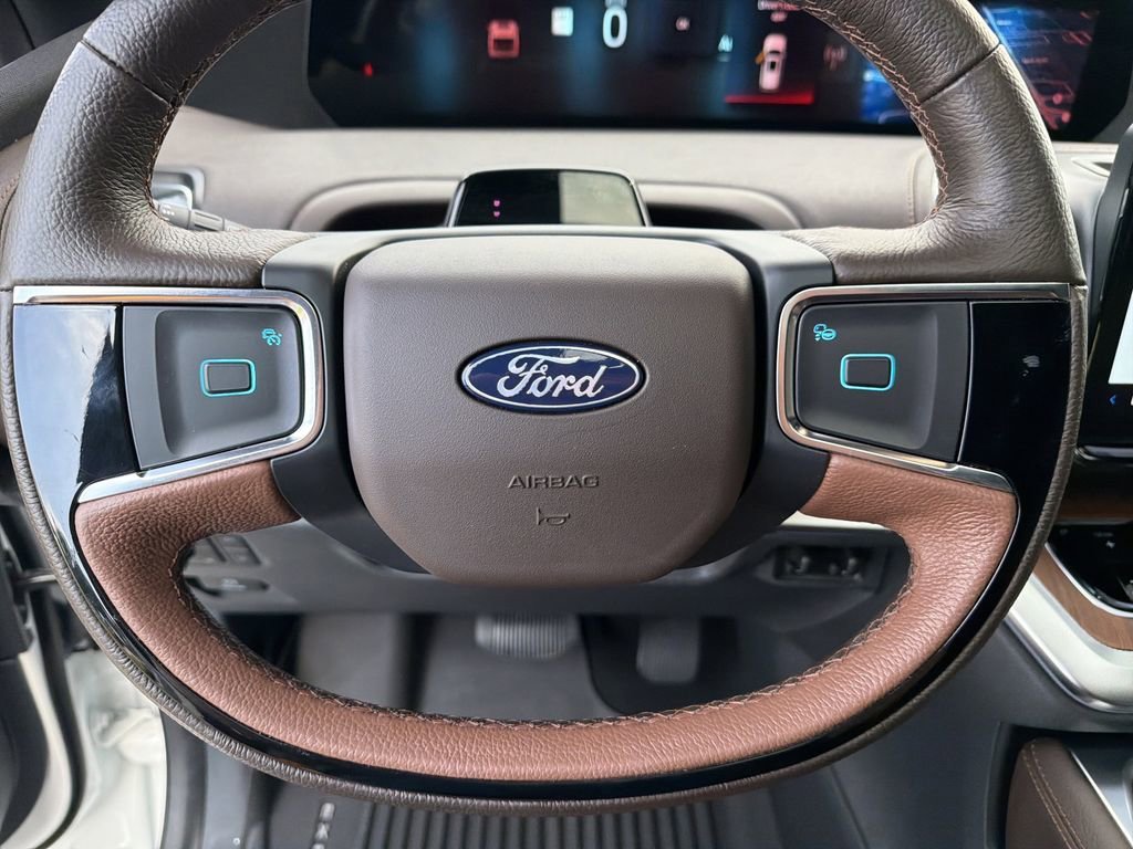 Used 2025 White Ford King Ranch MAX image 32