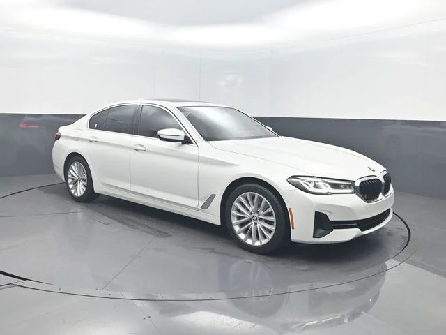 Used 2021 White BMW 540i image 39