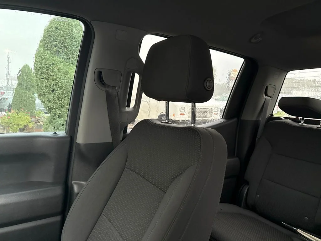Used 2021 Gray Chevrolet Custom image 6