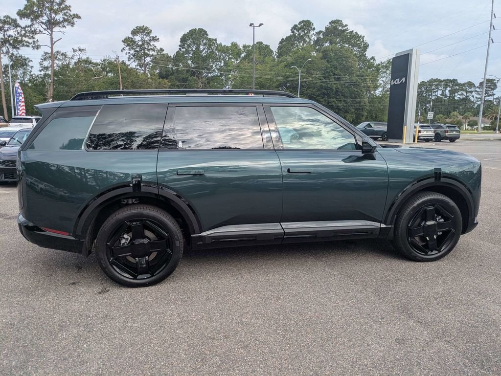 New 2027 Black Jade Green Kia X-Line EX image 3