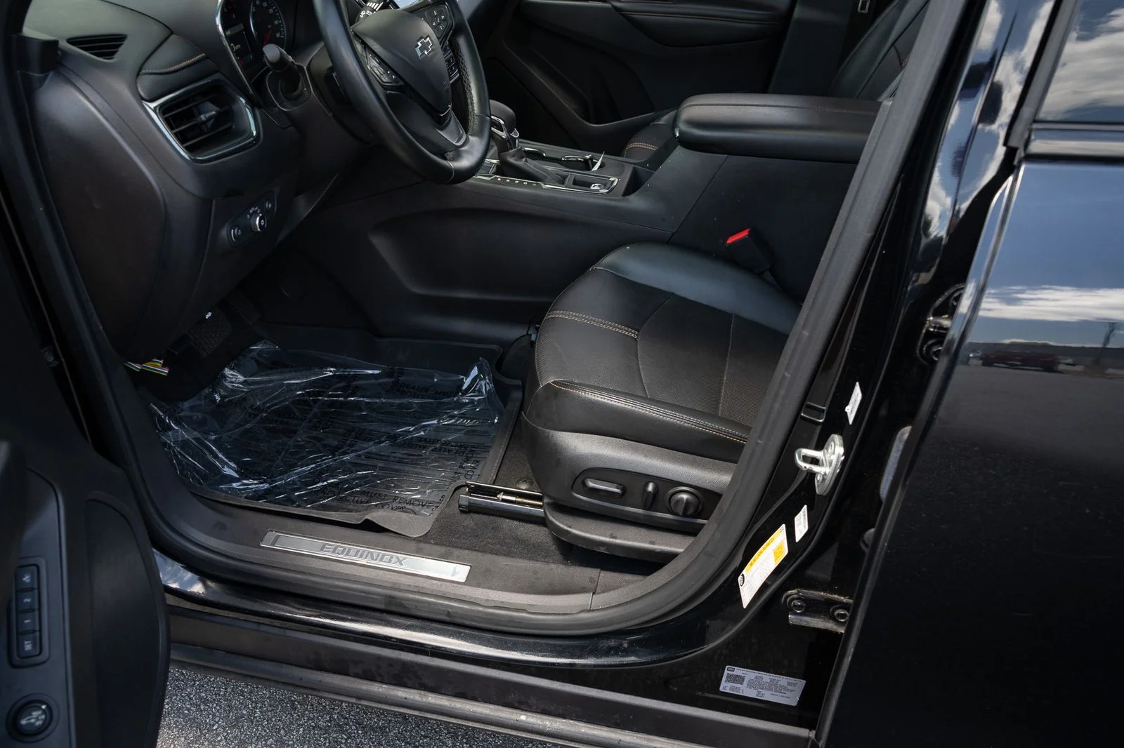 Used 2024 Black Chevrolet Premier image 18