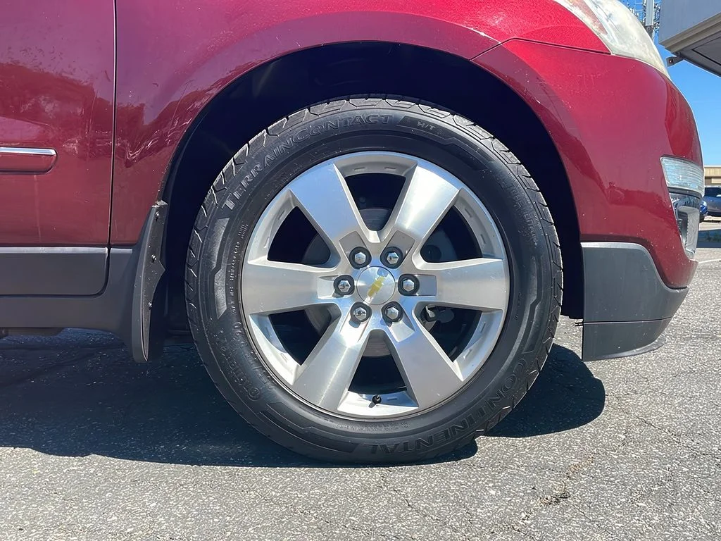 Used 2015 Siren Red Tintcoat Chevrolet LTZ image 29