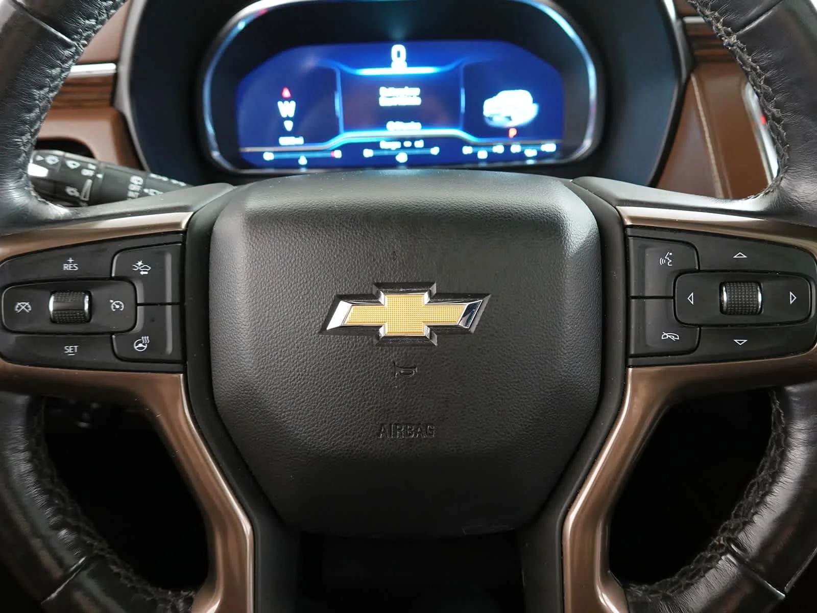 Used 2022 Summit White Chevrolet High Country image 24