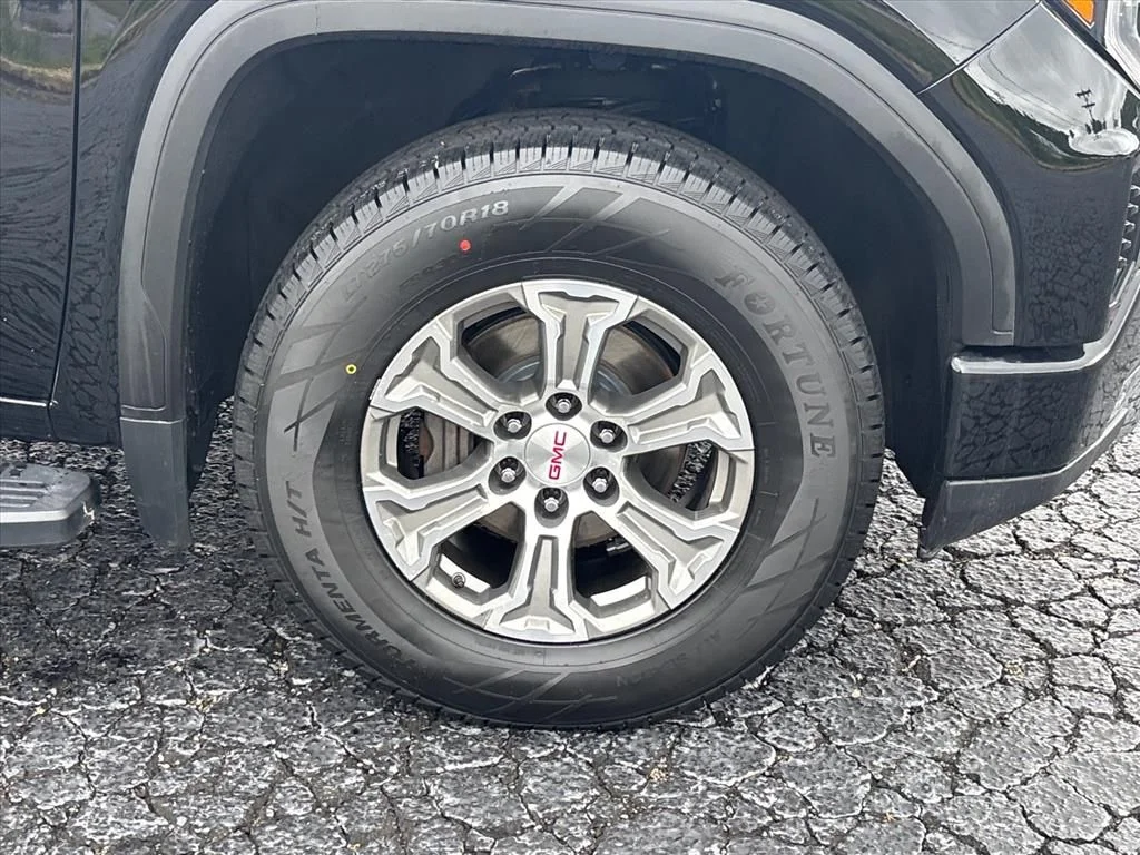 Used 2022 Black GMC Denali image 11