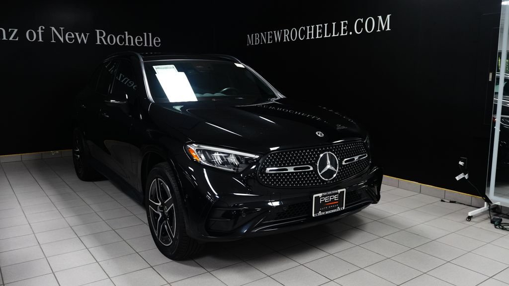 2023 Mercedes-Benz GLC