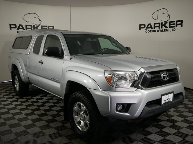 Used 2013 Silver Streak Metallic Toyota Extended Cab TRD Off-Road w/ Extra Value Pkg image 4