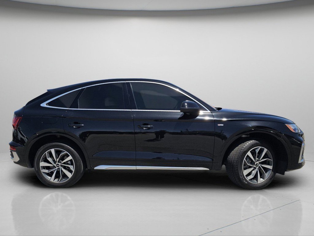 Used 2022 Black Metallic Audi 45 S line Premium image 25