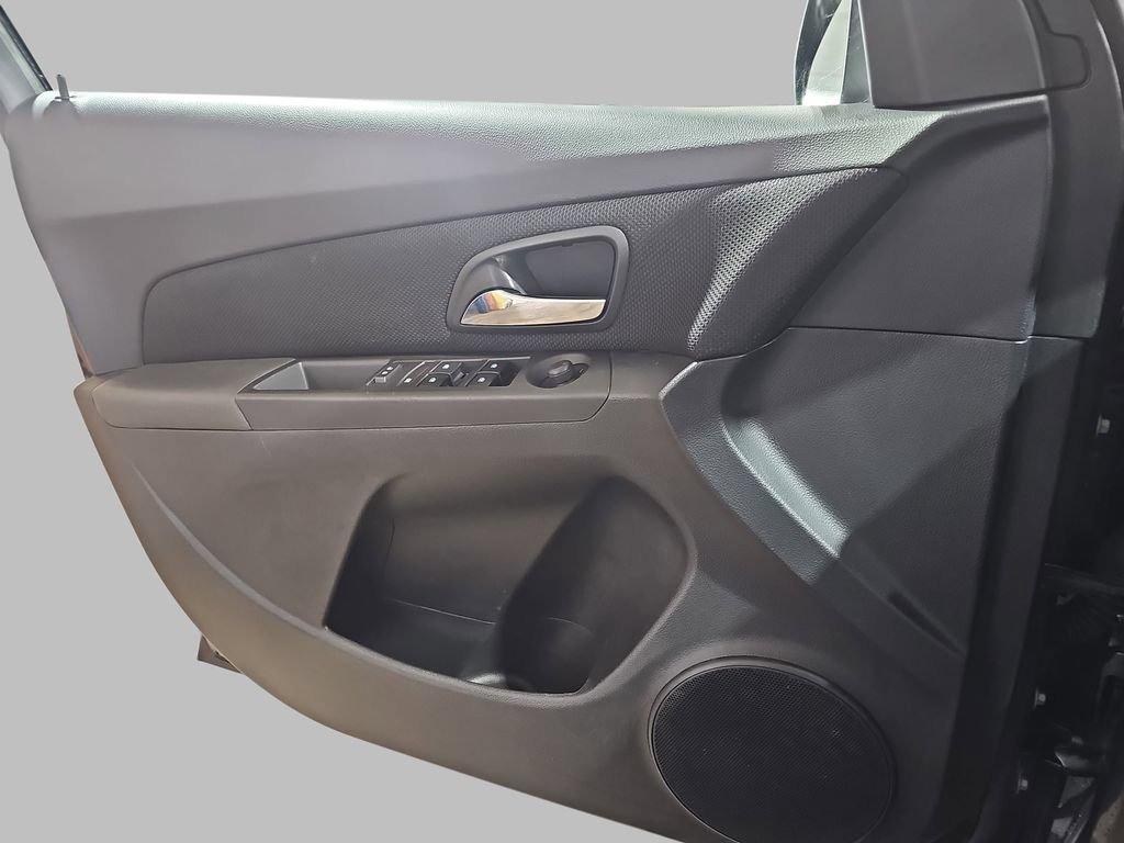 Certified Used 2016 TUNGSTEN METALLIC Chevrolet LT image 31