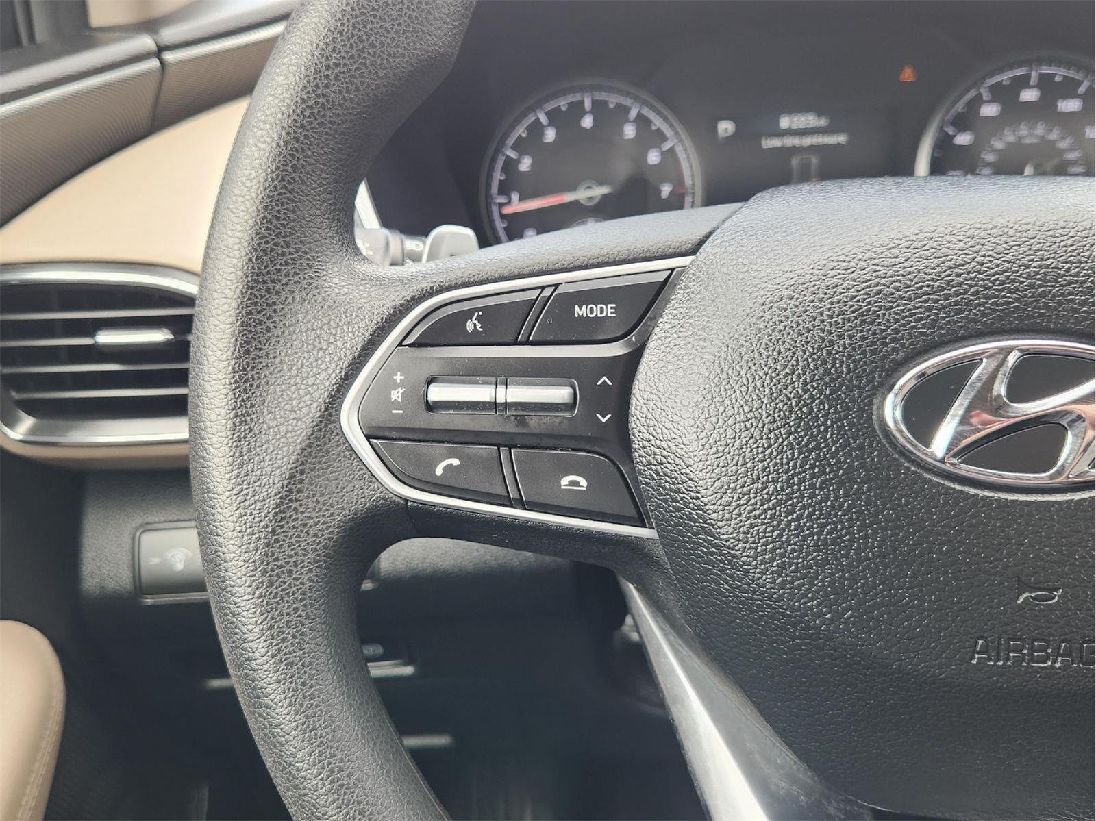2023 Hyundai Santa Fe SE - Photo 27