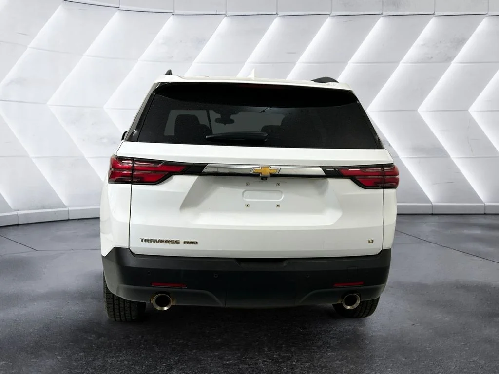 Used 2023 White Chevrolet LT image 5